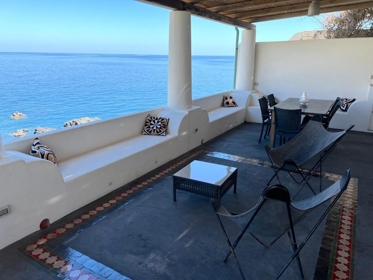 Villa Casa 34 Dicembre à Stromboli Extérieur photo